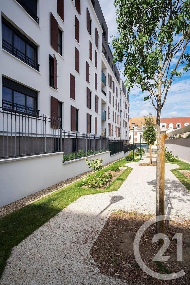 Appartement F4 à vendre - 4 pièces - 82.1 m2 - SANNOIS - 95 - ILE-DE-FRANCE - Century 21 La Demeure